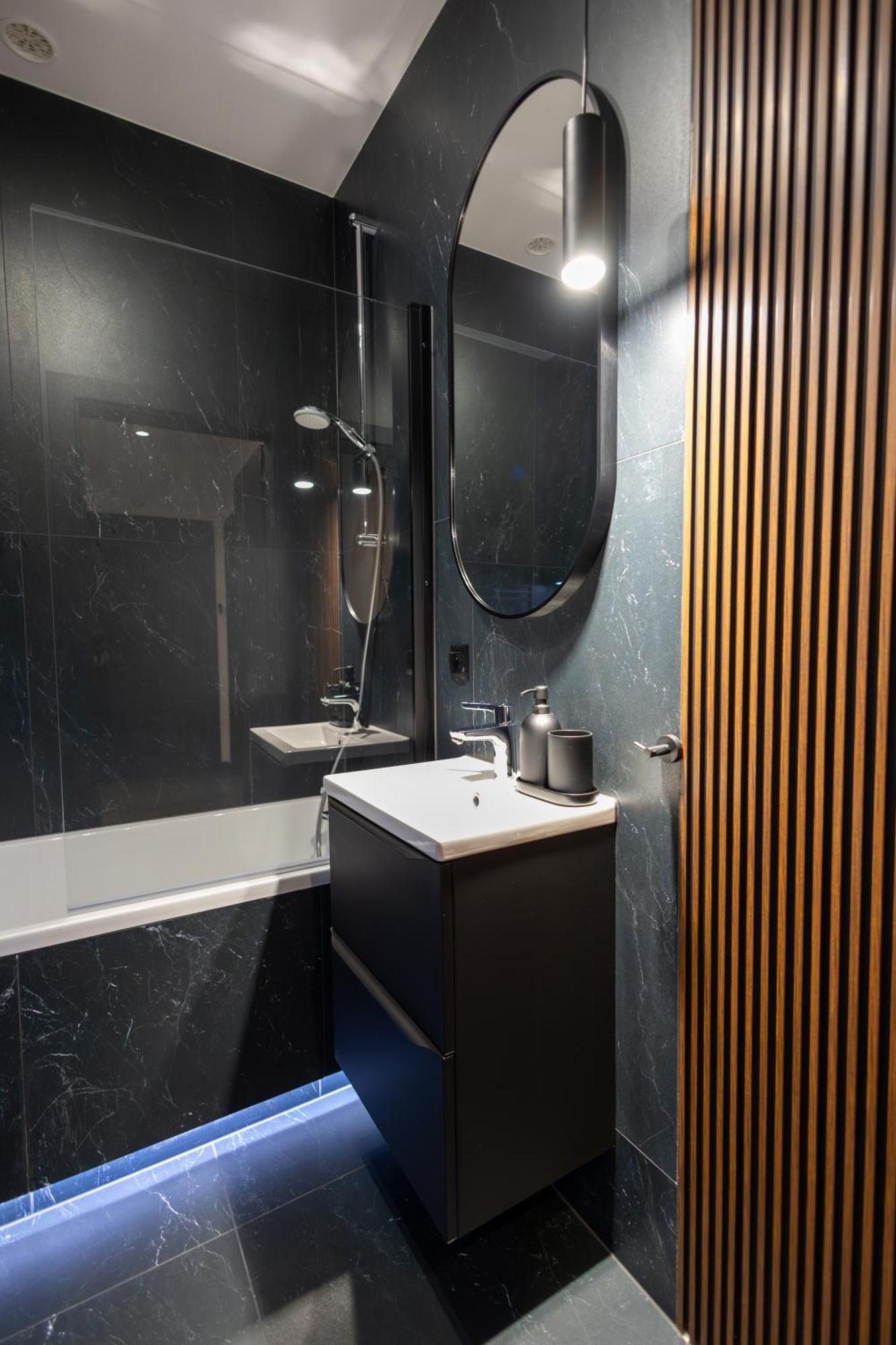 Apartament Prestige Nowy Sacz Ngoại thất bức ảnh
