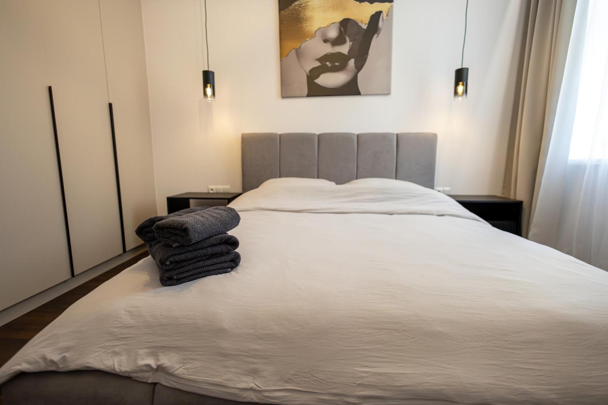 Apartament Prestige Nowy Sacz Ngoại thất bức ảnh