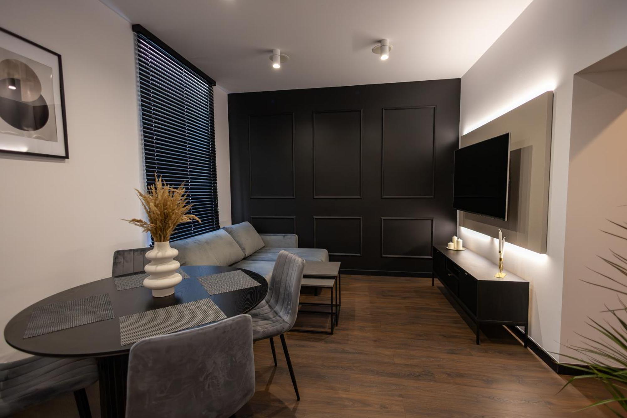 Apartament Prestige Nowy Sacz Ngoại thất bức ảnh